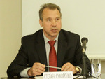 Ambassador of Belarus Stepan Sukhorenko at the Diplomatic School